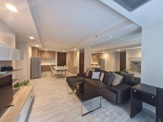 Condo en alquiler de 2 habitaciones en Pathum Wan, Bangkok
