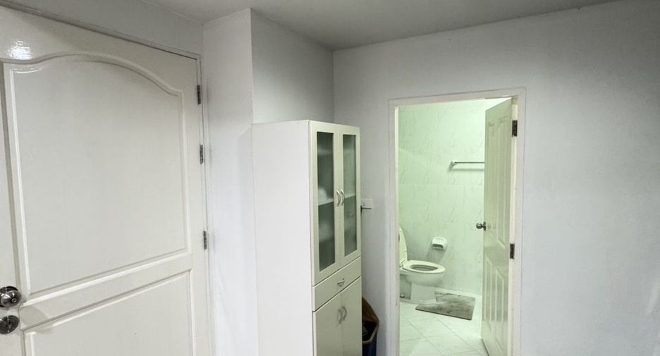 For rent 2 bedrooms condo in Kathu, Phuket