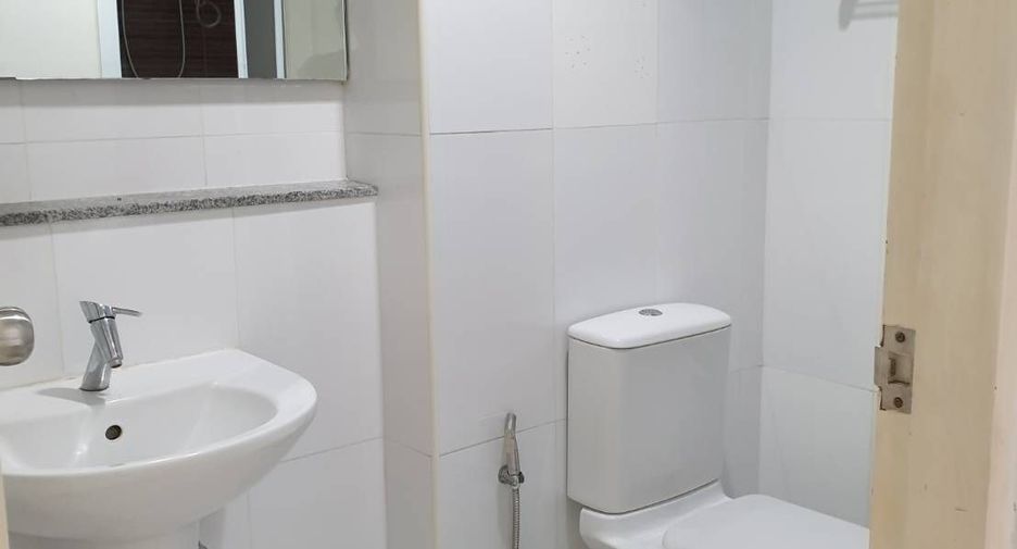 For sale 1 bed condo in Bang Na, Bangkok