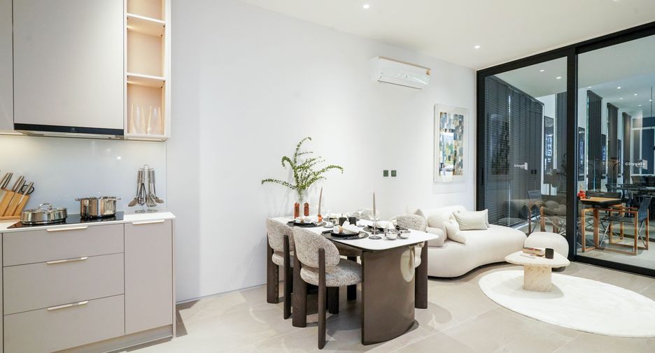 For sale 3 bedrooms condo in Kathu, Phuket