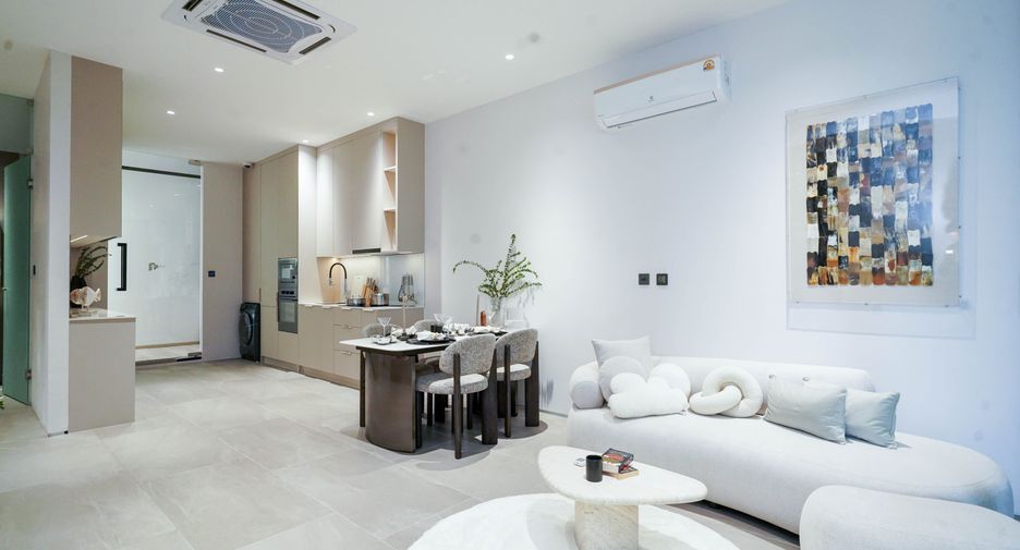 For sale 3 bedrooms condo in Kathu, Phuket