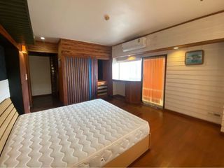Condo en alquiler de 1 habitaciones en Phra Khanong, Bangkok