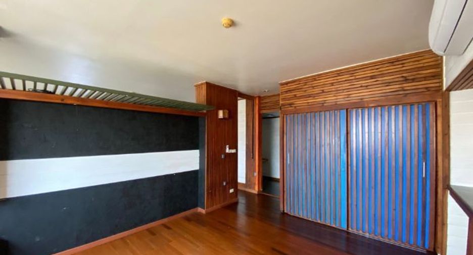 For rent 1 bed condo in Phra Khanong, Bangkok