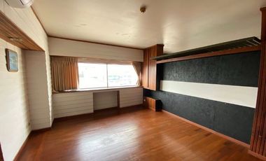 For rent 1 bed condo in Phra Khanong, Bangkok