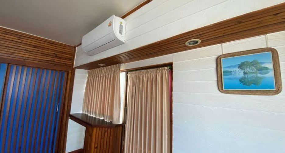 For rent 1 bed condo in Phra Khanong, Bangkok
