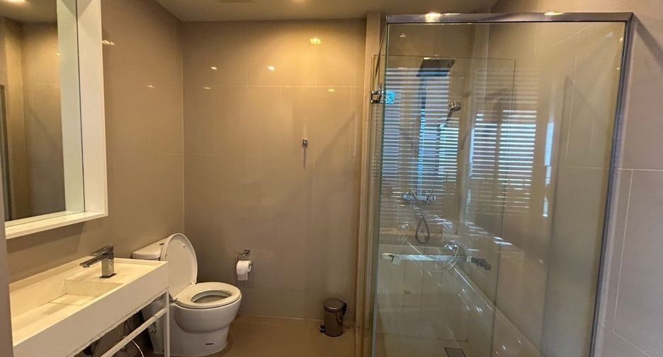 For rent 1 bed condo in Bang Lamung, Chonburi