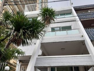 出租 5 卧室 联排别墅 在 Watthana, 曼谷