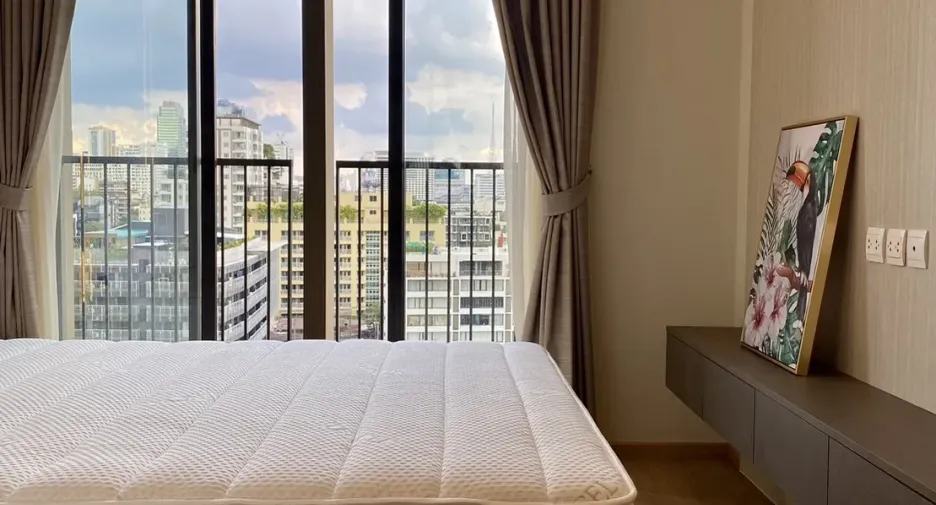 For rent 2 bedrooms condo in Watthana, Bangkok