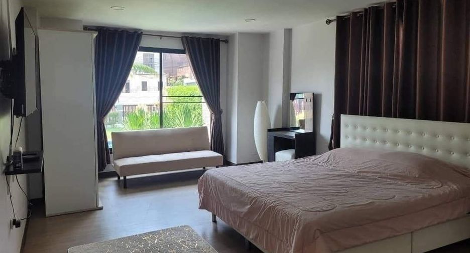 For rent 4 ベッドルーム house in Bang Lamung, Chonburi