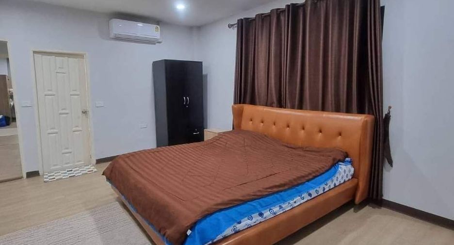 For rent 4 ベッドルーム house in Bang Lamung, Chonburi