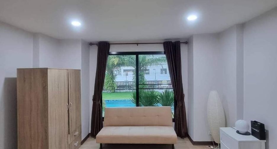 For rent 4 ベッドルーム house in Bang Lamung, Chonburi