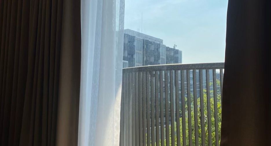 For sale 1 bed condo in Suan Luang, Bangkok