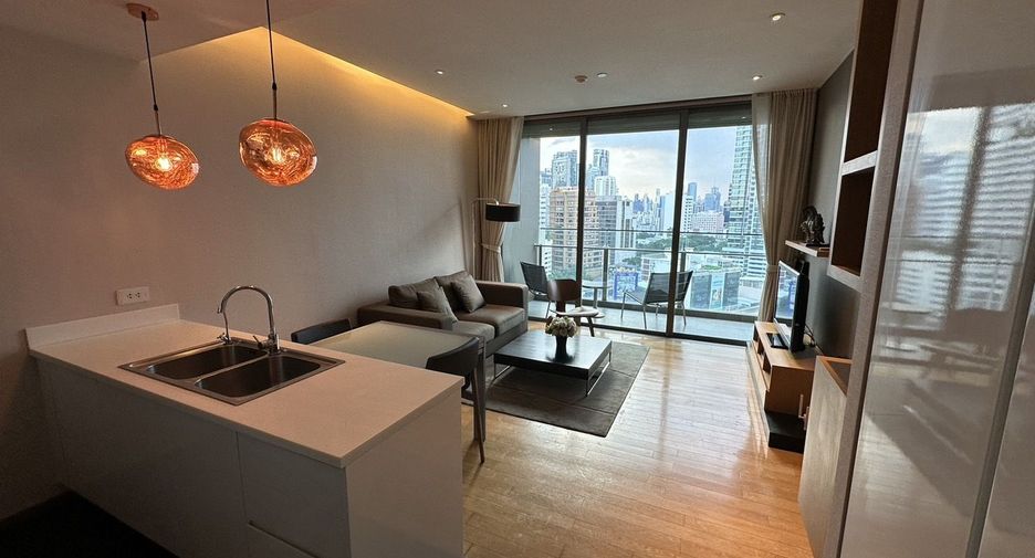 À vendre 1 chambre condo à Khlong Toei, Bangkok