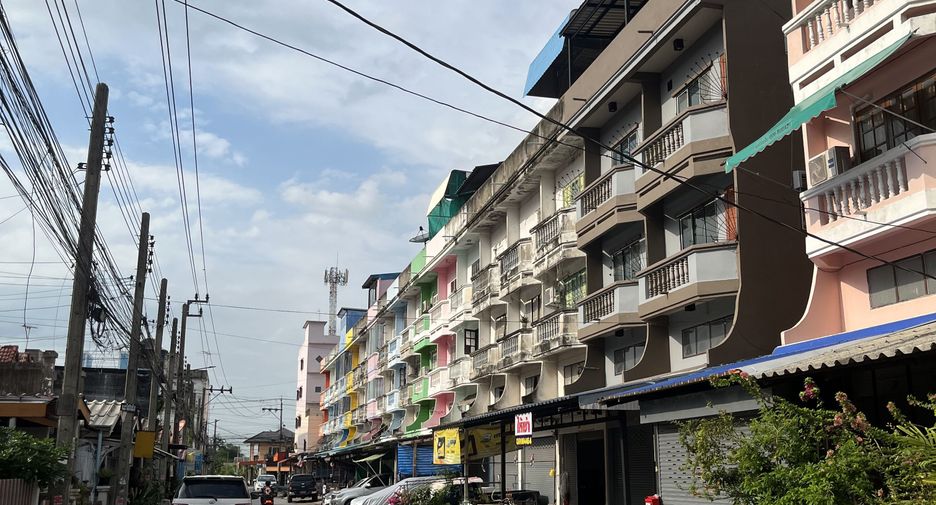 For rent 4 bedrooms office in Nong Chok, Bangkok