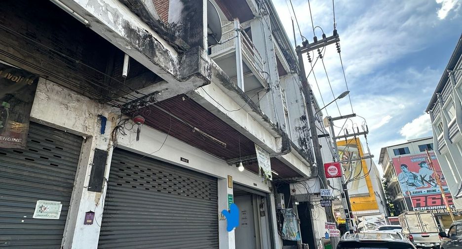 For sale 10 bedrooms retail Space in Bang Lamung, Chonburi