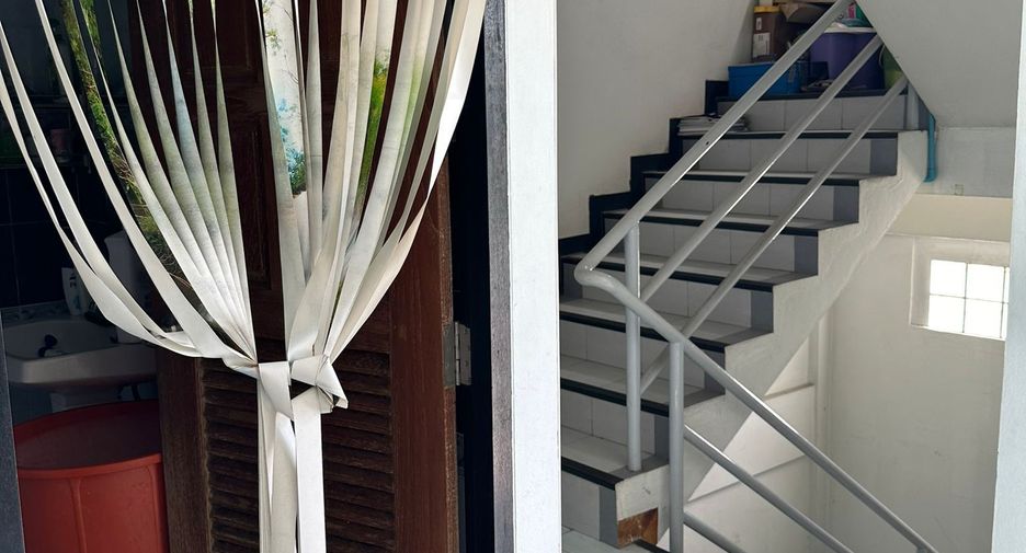 For sale 10 bedrooms retail Space in Bang Lamung, Chonburi