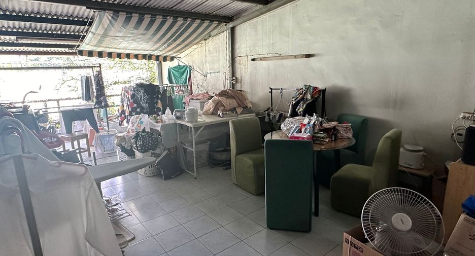 For sale 10 bedrooms retail Space in Bang Lamung, Chonburi