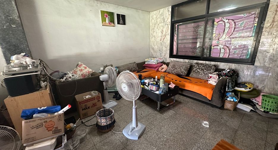For sale 10 bedrooms retail Space in Bang Lamung, Chonburi