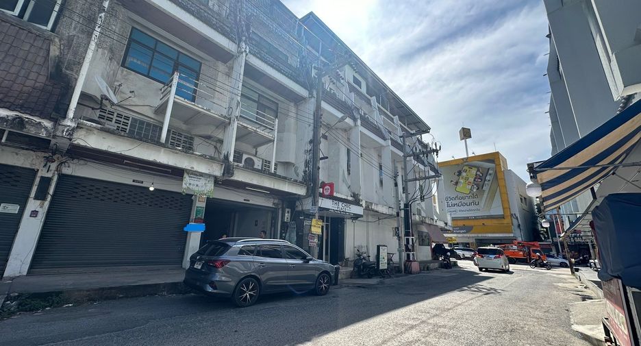 For sale 10 bedrooms retail Space in Bang Lamung, Chonburi