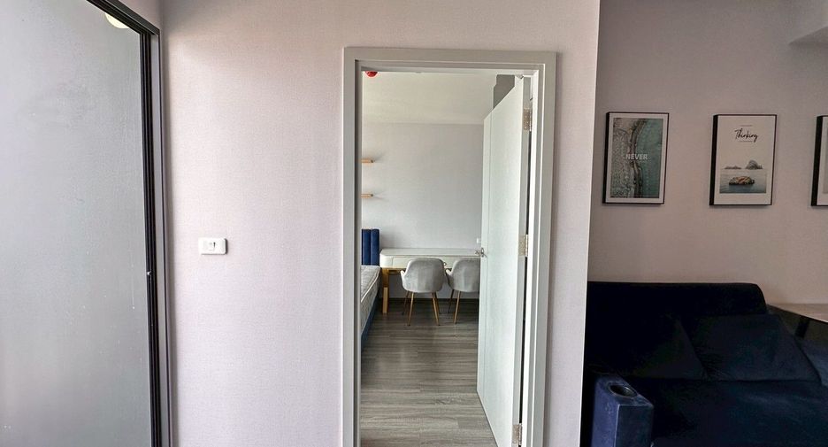 Wohnung zur Miete mit 1 Zimmer in Bang Rak, Bangkok