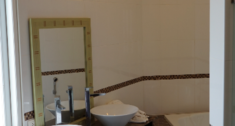 For sale 15 bedrooms apartment in Mueang Phuket, Phuket