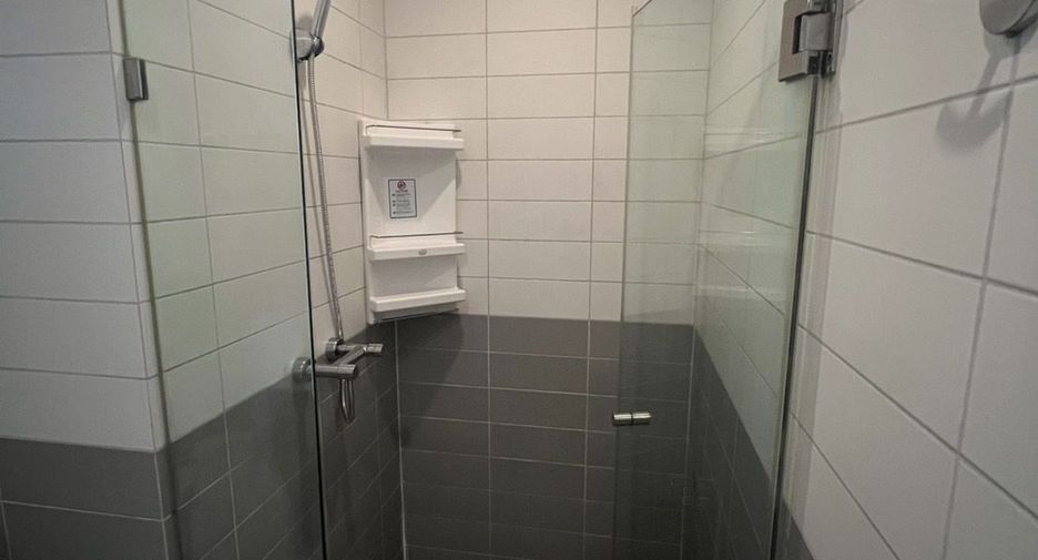 Wohnung zur Miete mit 1 Zimmer in Khlong San, Bangkok