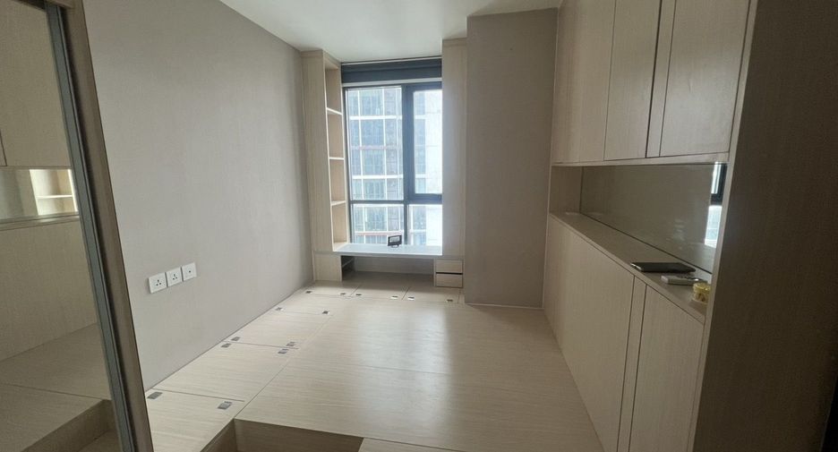 Wohnung zur Miete mit 1 Zimmer in Khlong San, Bangkok