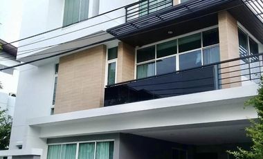 For rent 3 bedrooms house in Prawet, Bangkok