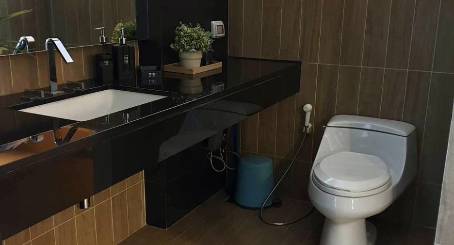 For rent 3 bedrooms house in Prawet, Bangkok