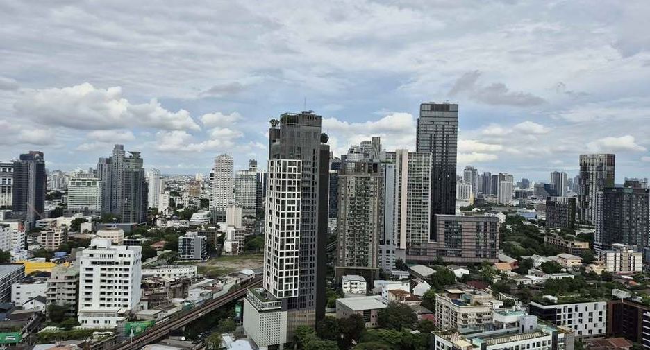 出租 2 卧室 公寓 在 Khlong Toei, 曼谷
