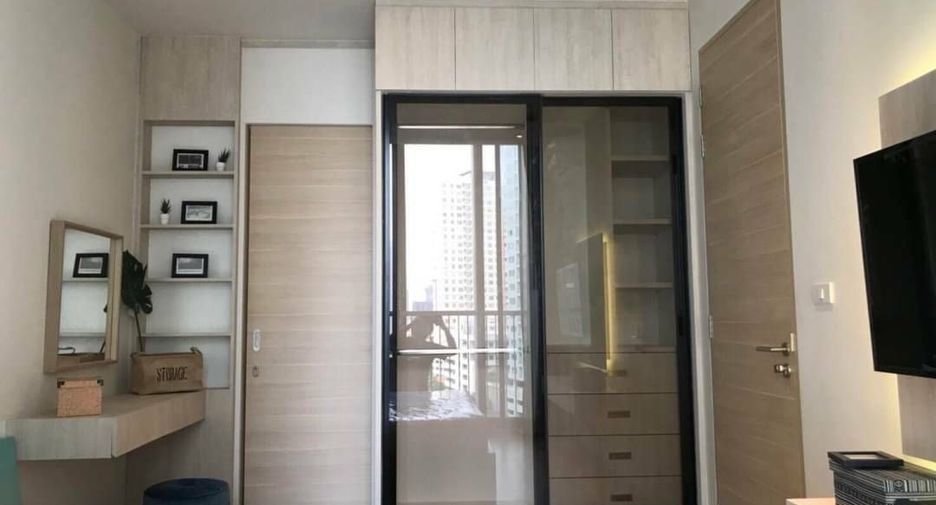 For rent 1 bed condo in Khlong Toei, Bangkok
