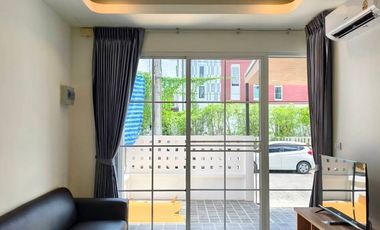 For rent 3 bedrooms townhouse in Mueang Phuket, Phuket