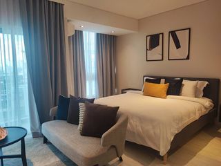 For rent 3 bedrooms condo in Bang Lamung, Chonburi