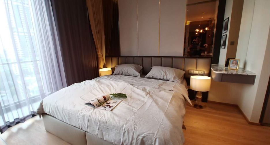 For sale 1 bed condo in Khlong Toei, Bangkok