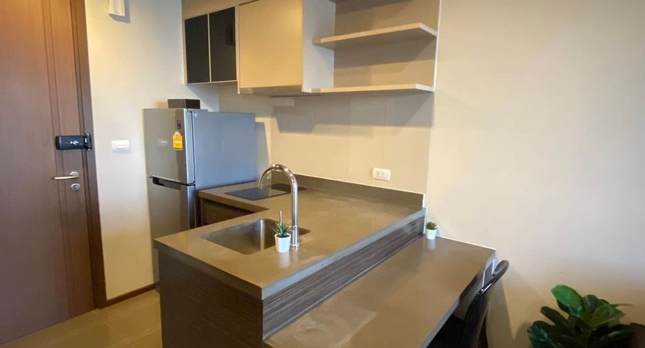 Wohnung zur Miete mit 1 Zimmer in Phaya Thai, Bangkok