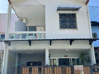 出售 4 卧室 联排别墅 在 Bang Khen, 曼谷
