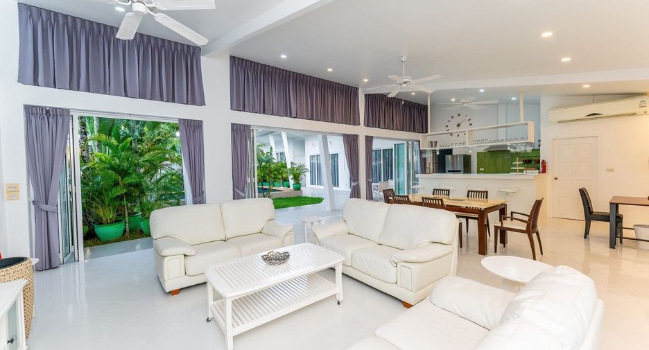 For rent 3 ベッドルーム villa in Thalang, Phuket