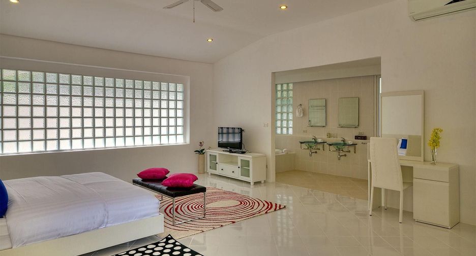 For sale and for rent 3 bedrooms villa in Thalang, Phuket