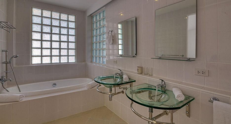For sale and for rent 3 bedrooms villa in Thalang, Phuket