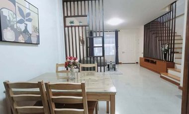 For rent 3 bedrooms townhouse in Bang Kapi, Bangkok