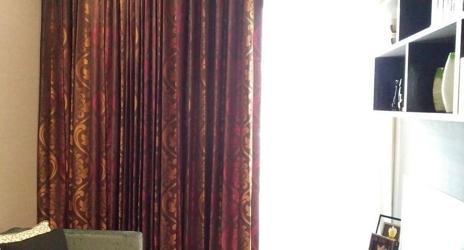 For rent 2 bedrooms condo in Sathon, Bangkok