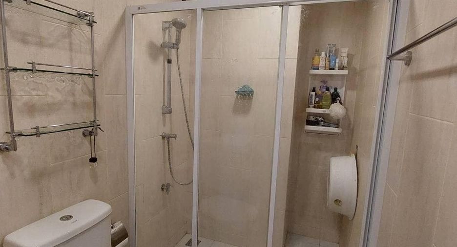 À louer 1 chambre condo à Lat Phrao, Bangkok