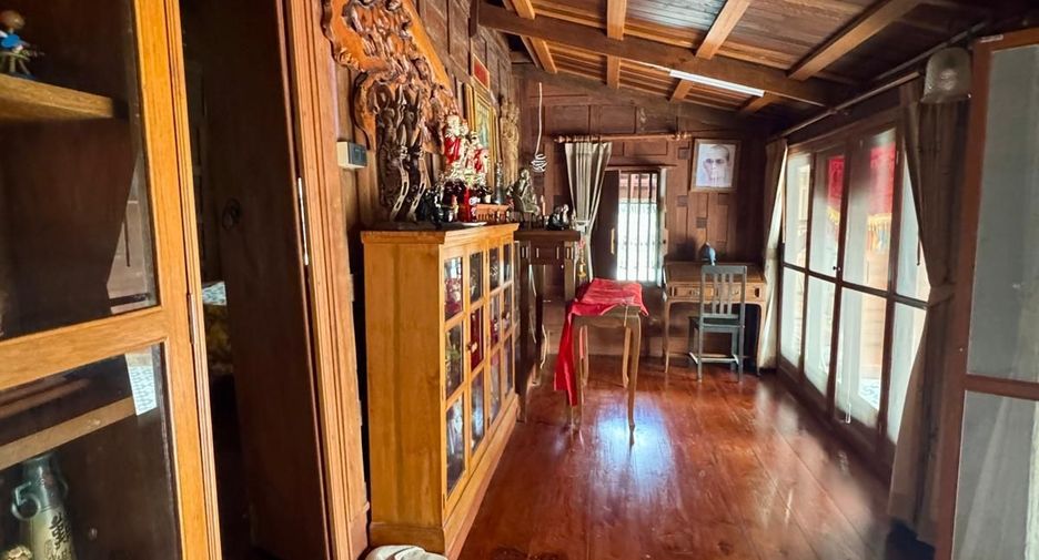Продажа 4 спальни дом в Пхукет Тощн, Пхукет