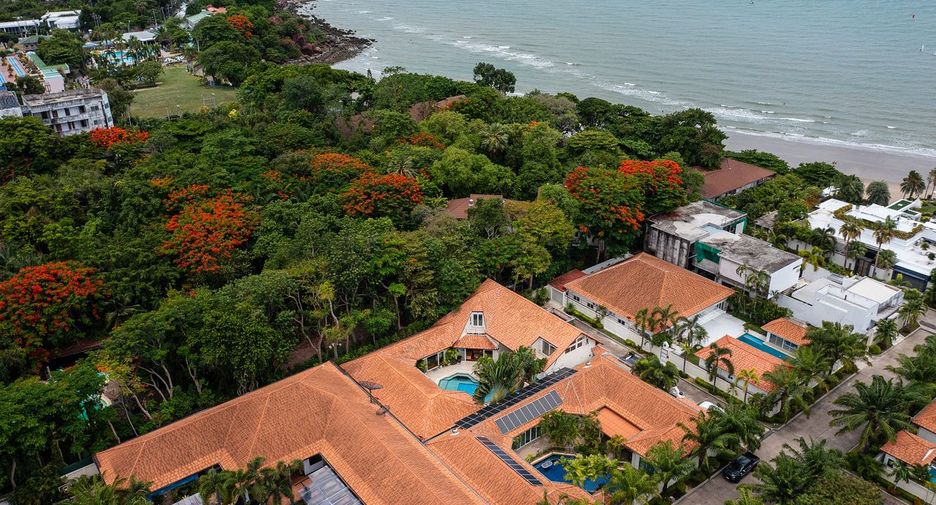 Casa en venta de 5 habitaciones en Bang Lamung, Chonburi