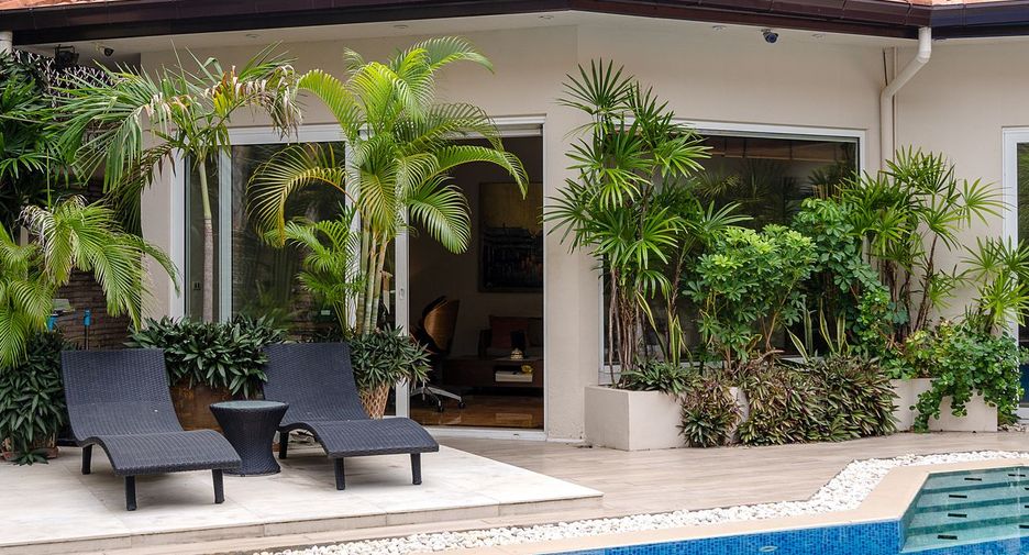 Casa en venta de 5 habitaciones en Bang Lamung, Chonburi