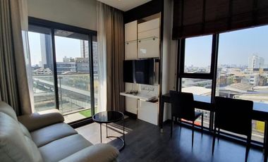 Condo en venta de 1 habitaciones en Huai Khwang, Bangkok
