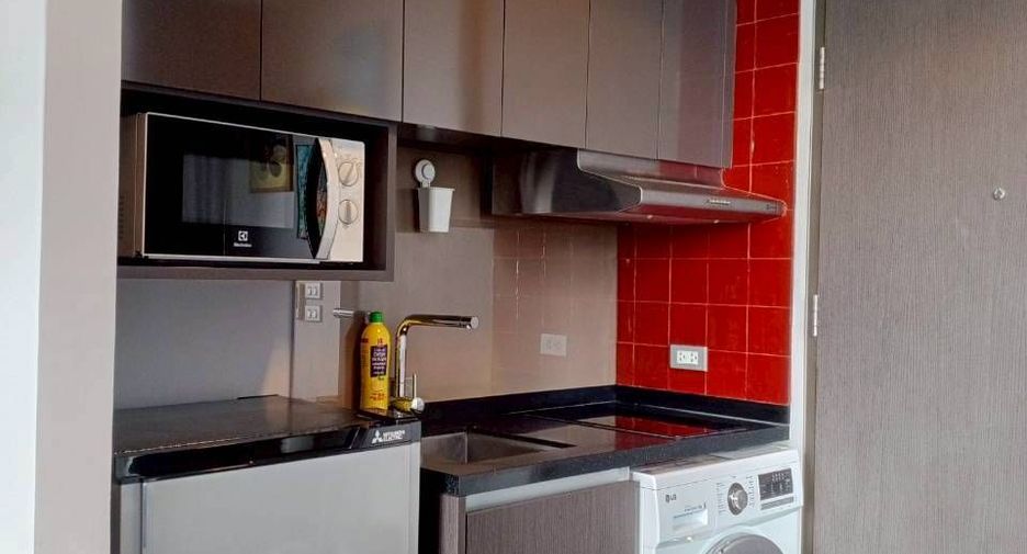 For rent 1 bed condo in Khlong Toei, Bangkok