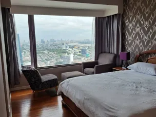 Condo en alquiler de 2 habitaciones en Sathon, Bangkok