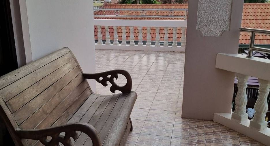 出租 3 卧室 独立屋 在 Bang Lamung, Chon Buri