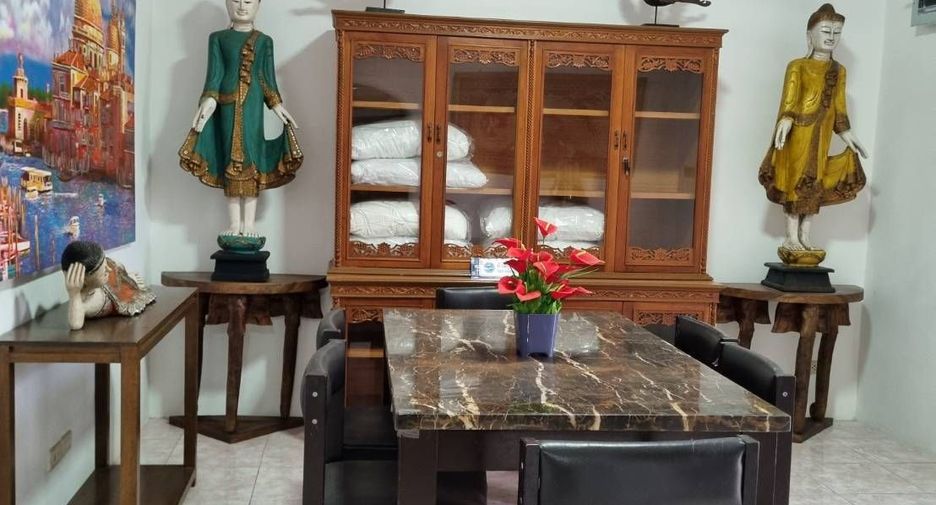 出租 3 卧室 独立屋 在 Bang Lamung, Chon Buri